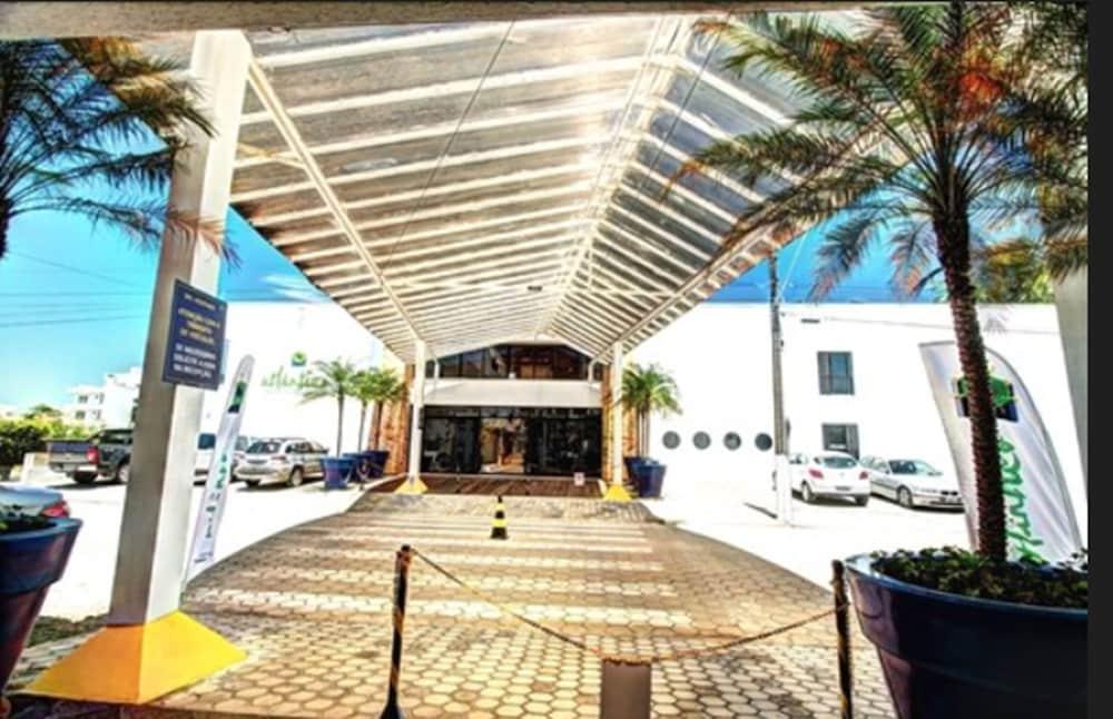 Hotel Atlantico Bombinhas Exteriör bild